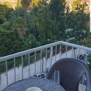 https://bb-rosy-naples.hotels-amalfi.com