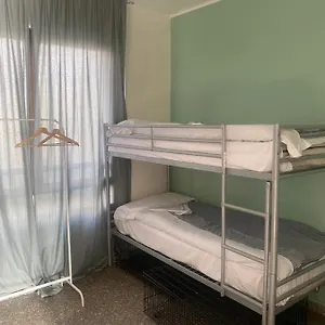 https://milan-hotel.it-lombardy.com