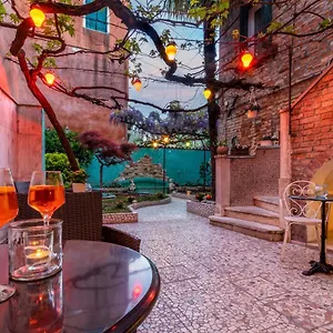 Casa Boccassini Venise