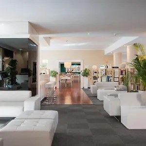 Garden Area Eur Otel