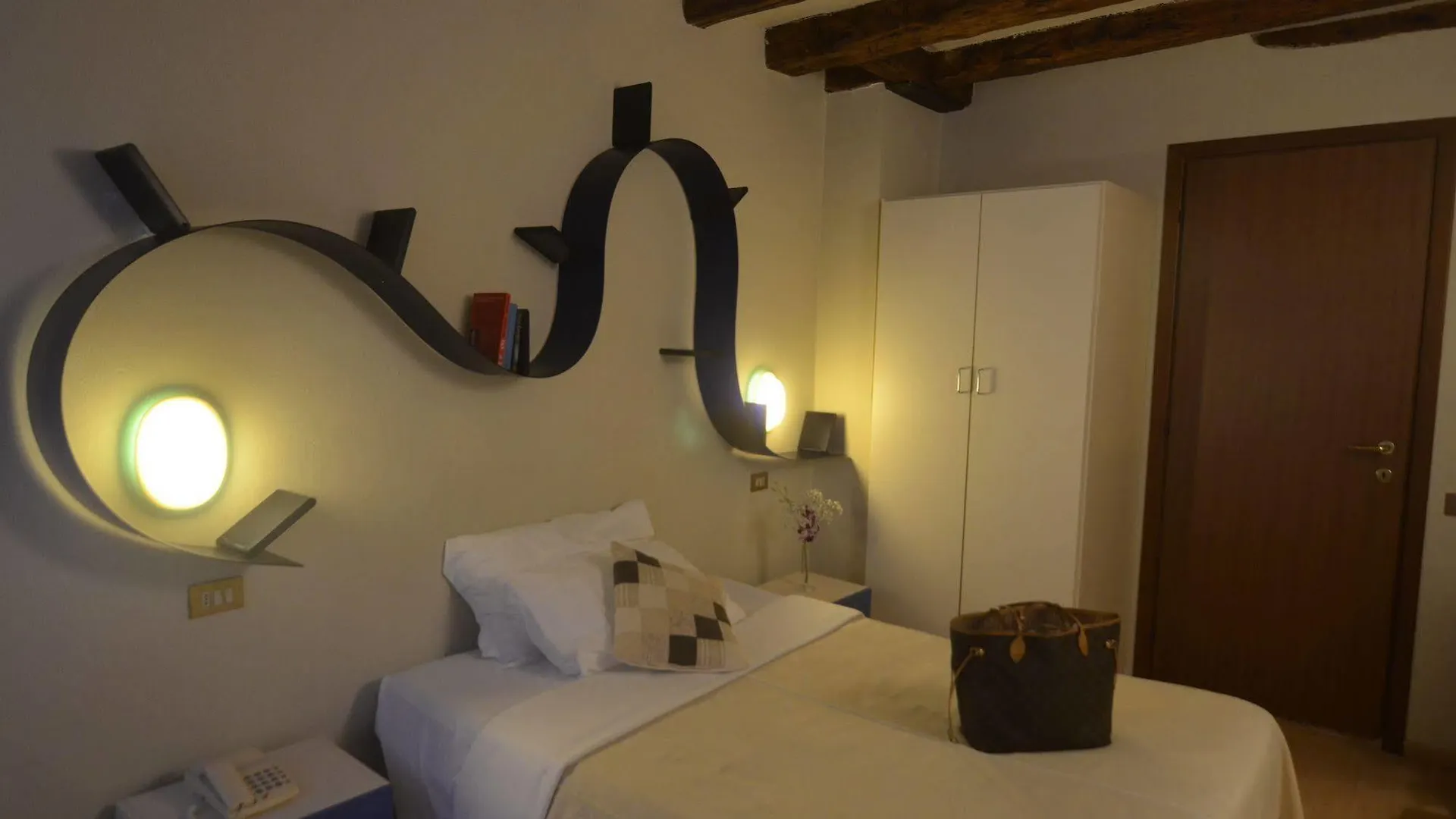 Albergo Al Tiepolo Venice 3*,  Italy